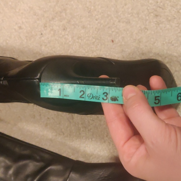 New. Women's Calvin Klein Glydia Cow-Silk Knee High Black Leather Boots sz 7.5 - Picture 8 of 16